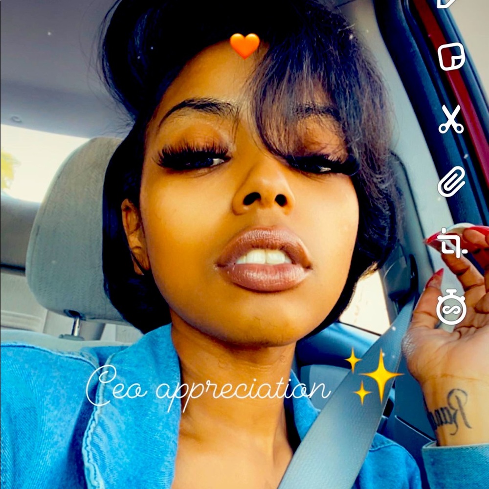 Meet your Posher, Tamarra